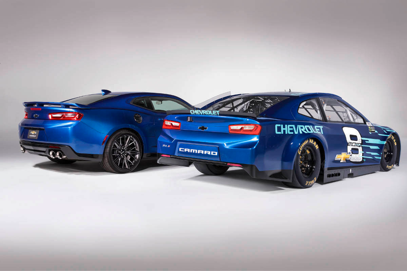 Illustration for article titled Chevy's New Camaro ZL1 NASCAR Entry Is... Damn